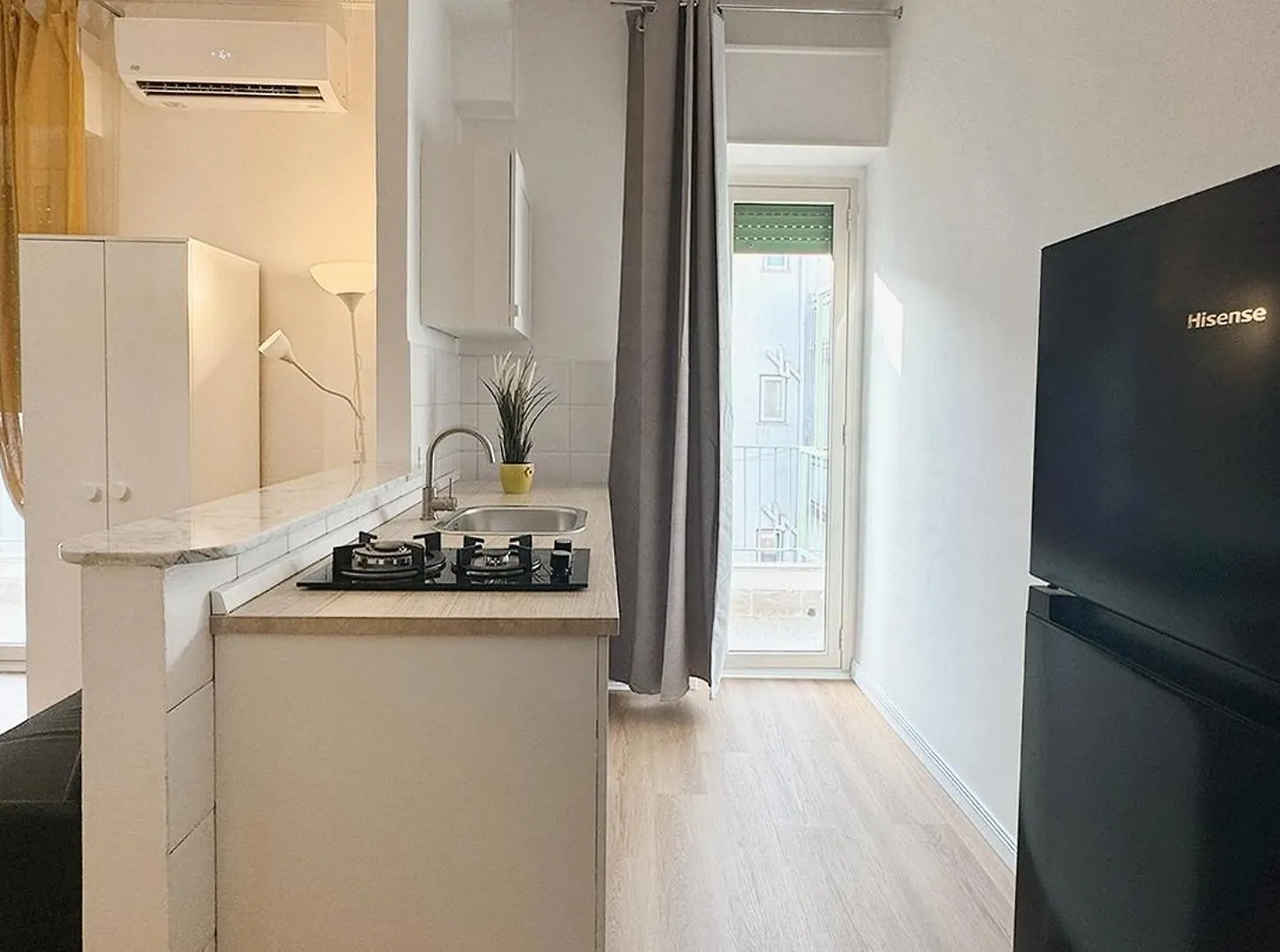 Dante Apartment Palermo 0*,  Italy